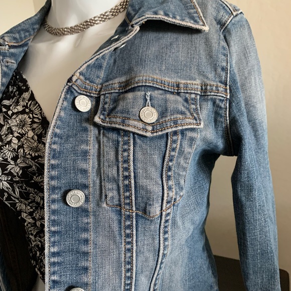GAP Jean Jacket - Picture 5 of 6